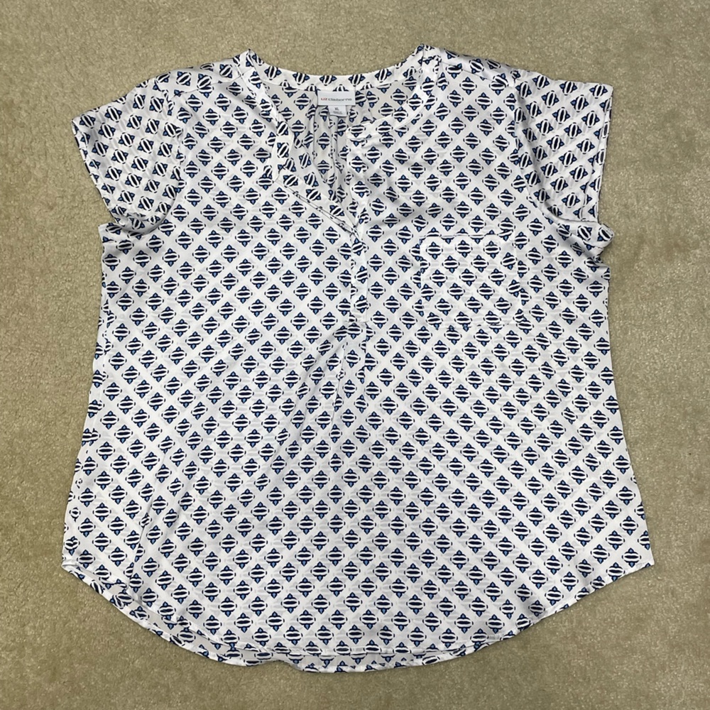 Liz Clairborne - White Blouse with Blue Accents - Size XL